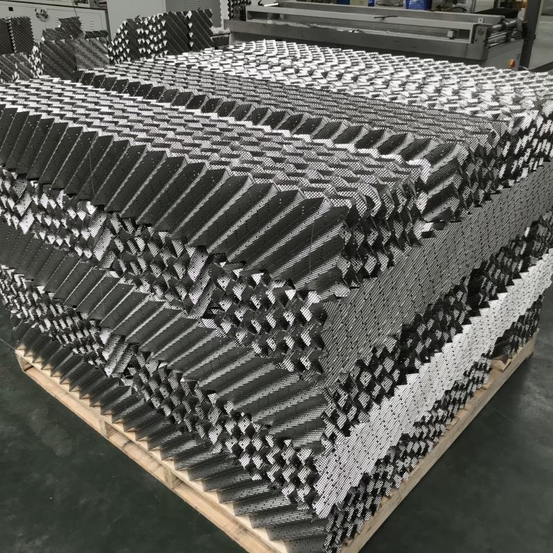 金属穿孔段ボール梱包の産業用途ガイド